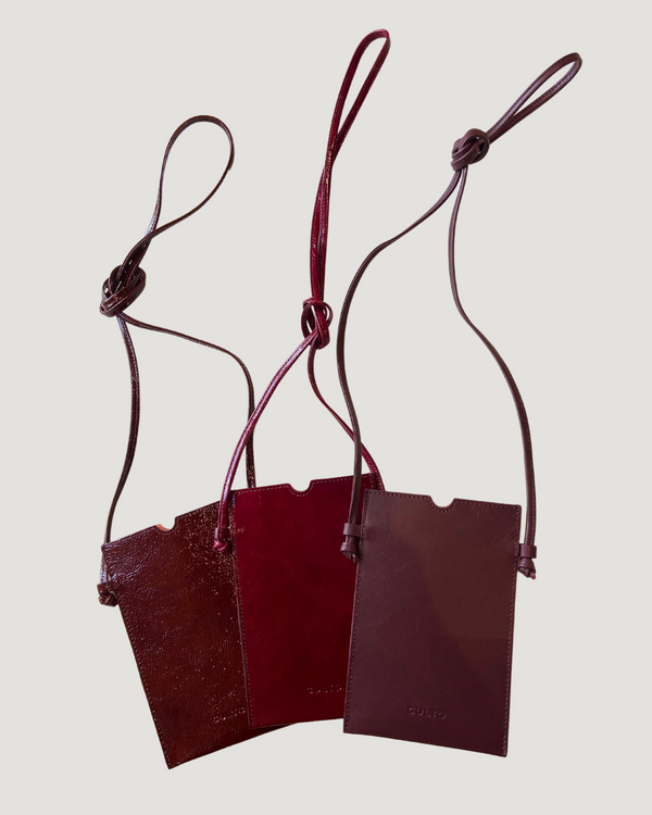 Funda móvil caoba